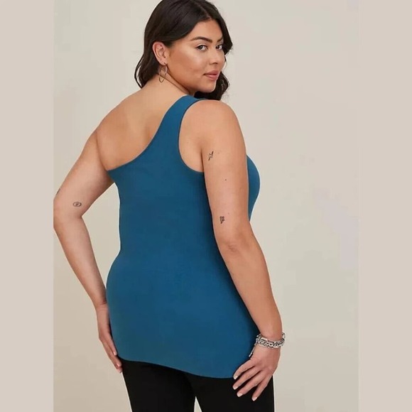 NWT Torrid 5 Foxy Cutout One Shoulder Top Blue Plus Size - Picture 2 of 5